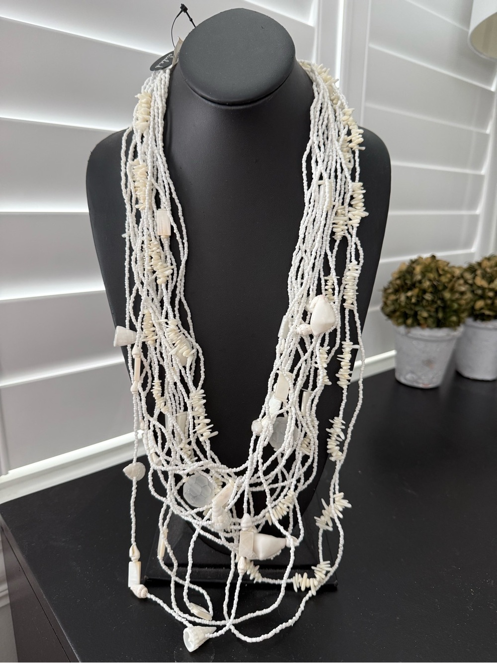 NWT Alisha D Bohemian Shell Longer Statement Necklace Handmade